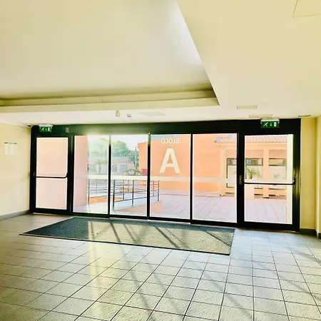 アパート Paradise Sunshine